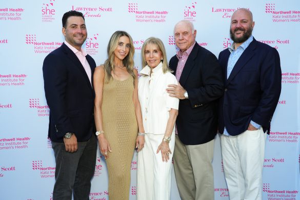 WATER MILL, NY - AUGUST 12: Todd Katz, Alyssa Katz, Dayle Katz, Michael Katz and Howard Katz attend Northwell Health Foundation Summer Hamptons Evening S.H.E. at Private Residence on August 12, 2023 in Water Mill, NY. (Photo by Jared Siskin/PMC/PMC) *** Local Caption *** Todd Katz;Alyssa Katz;Dayle Katz;Michael Katz;Howard Katz