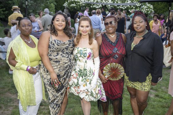 SOUTHAMPTON, NY - JULY 27: Robin Brown, Bianca Collins, Jean Shafiroff, Brenda Simmons and Georgette Grier-Key attend Jean Shafiroff honored at Southampton African American Museum's Summer Benefit Co-Chaired by Aisha Christian & Michael Steifman & Jean Shafiroff & Martin Shafiroff at Main Prospect on July 27, 2023 in Southampton, NY. (Photo by Michael Ostuni/PMC) *** Local Caption *** Robin Brown;Bianca Collins;Jean Shafiroff;Brenda Simmons;Georgette Grier-Key