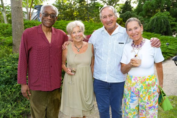EAST HAMPTON, NY - JULY 22: Bill T. Jones, Alice Aycock, Alan Fisher and Ronne Fisher attend LongHouse Reserve MIDSUMMER DREAM 2023 Benefit at LongHouse Reserve on July 22, 2023 in East Hampton, NY. (Photo by Sean Zanni/PMC) *** Local Caption *** Bill T. Jones;Alice Aycock;Alan Fisher;Ronne Fisher