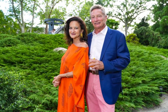 EAST HAMPTON, NY - JULY 22: Georgette Farkas and Ted Farris attend LongHouse Reserve MIDSUMMER DREAM 2023 Benefit at LongHouse Reserve on July 22, 2023 in East Hampton, NY. (Photo by Sean Zanni/PMC/PMC) *** Local Caption *** Georgette Farkas;Ted Farris
