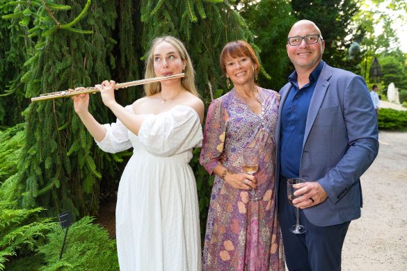 EAST HAMPTON, NY - JULY 22: Katie Althen, Bernadette Olsen and Michael Olsen attend LongHouse Reserve MIDSUMMER DREAM 2023 Benefit at LongHouse Reserve on July 22, 2023 in East Hampton, NY. (Photo by Sean Zanni/PMC) *** Local Caption *** Katie Althen;Bernadette Olsen;Michael Olsen