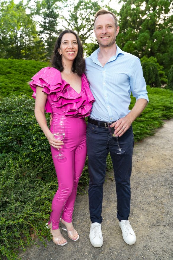 EAST HAMPTON, NY - JULY 22: Sarah Walshe and Andrew Walshe attend LongHouse Reserve MIDSUMMER DREAM 2023 Benefit at LongHouse Reserve on July 22, 2023 in East Hampton, NY. (Photo by Sean Zanni/PMC/PMC) *** Local Caption *** Sarah Walshe;Andrew Walshe