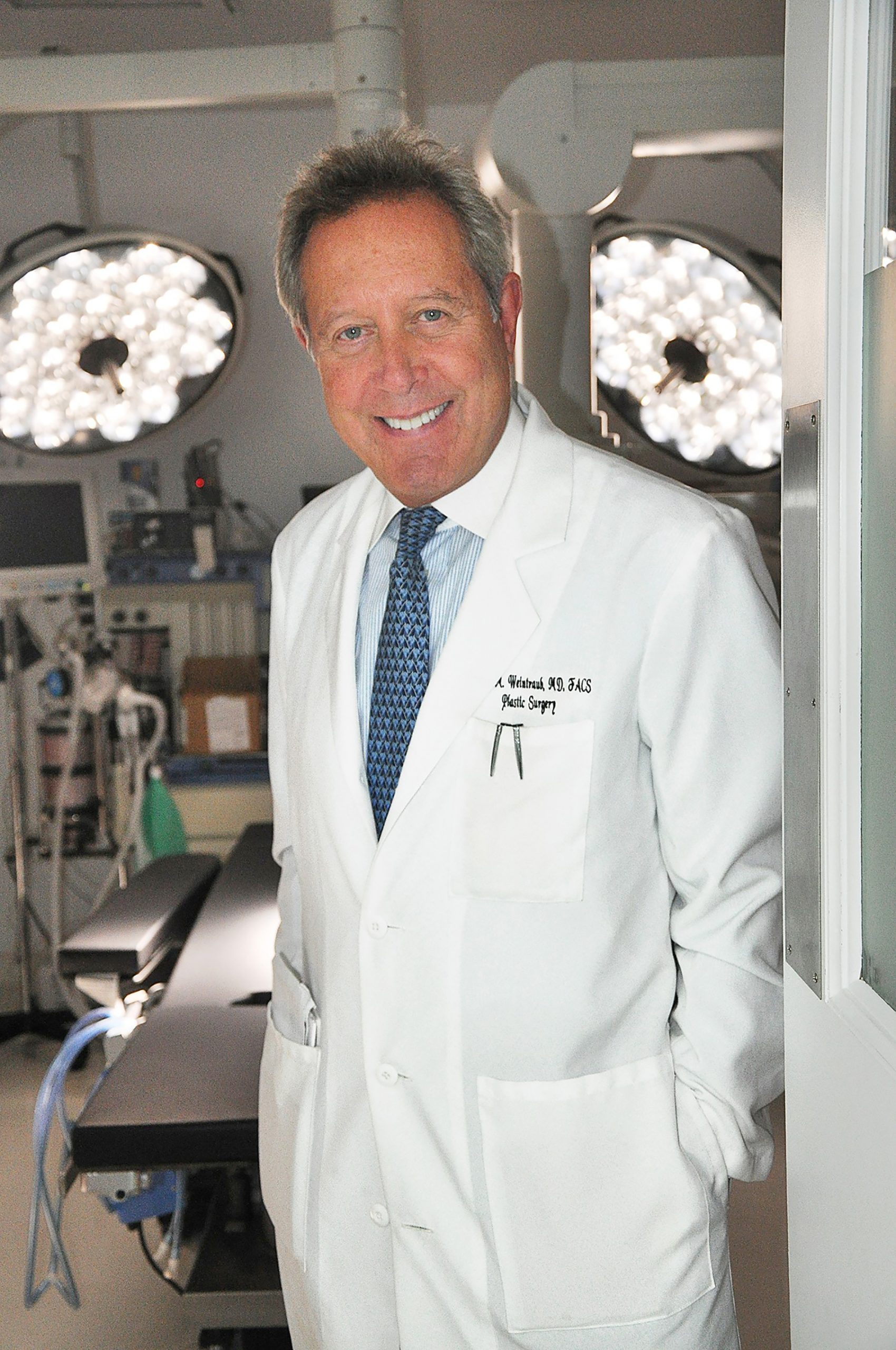 Board-Certified Plastic Surgeon Dr. Barry Weintraub and His Compassionate Team Bring Outstanding Service to Patients
